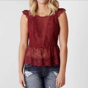 BKE Boutique Lace Sleeveless Top